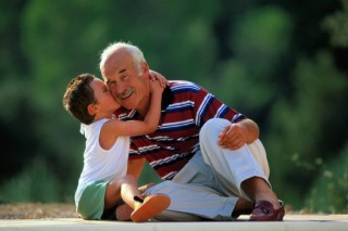 У детей пожилых отцов риск шизофрении возрастает многократно